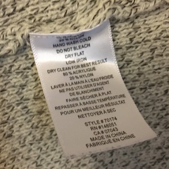 Monteau Long Grey Knit Pocketed Sleeveless Open Cardigan - Picture 10 of 16